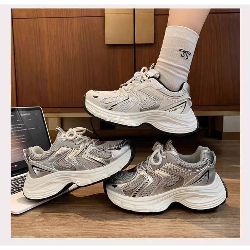 Guipure Lace Panel - Sepatu Sneakers Wanita Musim Semi 2026,