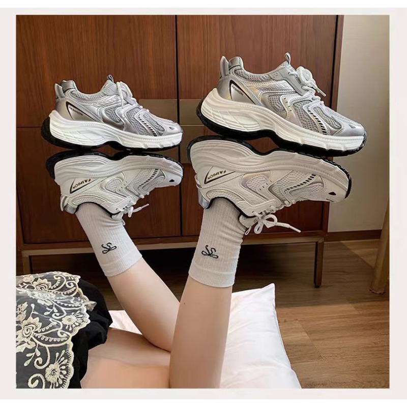 Sepatu Sneakers Wanita Musim S - Guipure Lace Panel ulasan dan harga